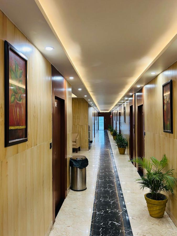 Royal Heritage Hotel & Resort Ayodhya Kültér fotó